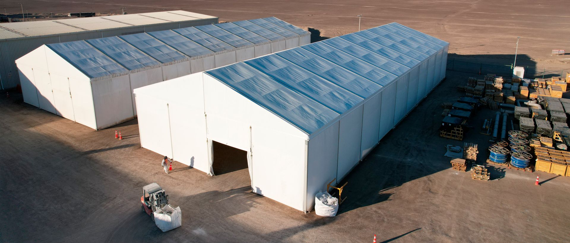 Carpas industriales en arriendo Fulltent, vista aérea