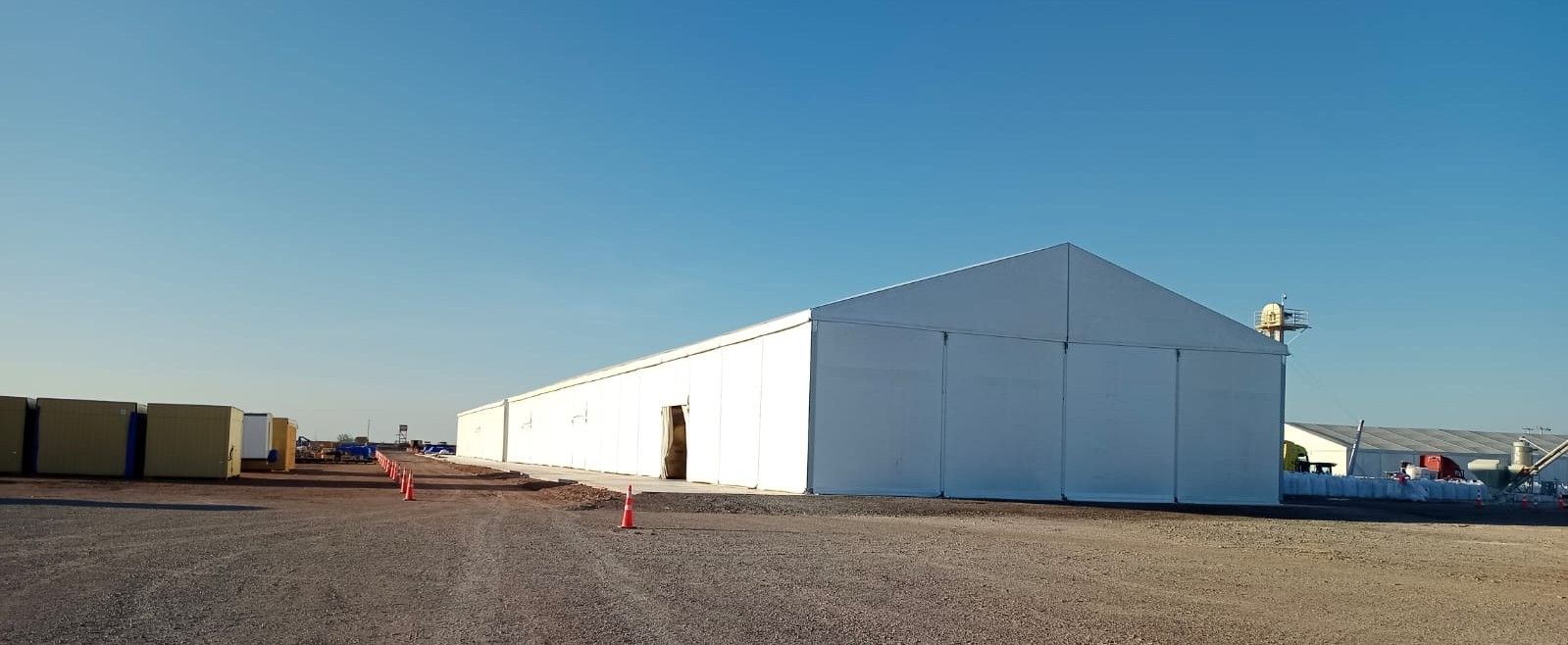 Carpa de almacenaje Fulltent en arriendo para operación logística